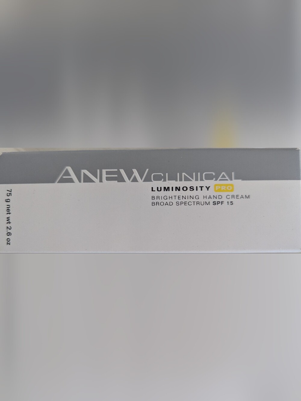 Avon Anew LUMINOSITY PRO 2.6 Oz Brightening Hand Cream SPF/FPS 15
